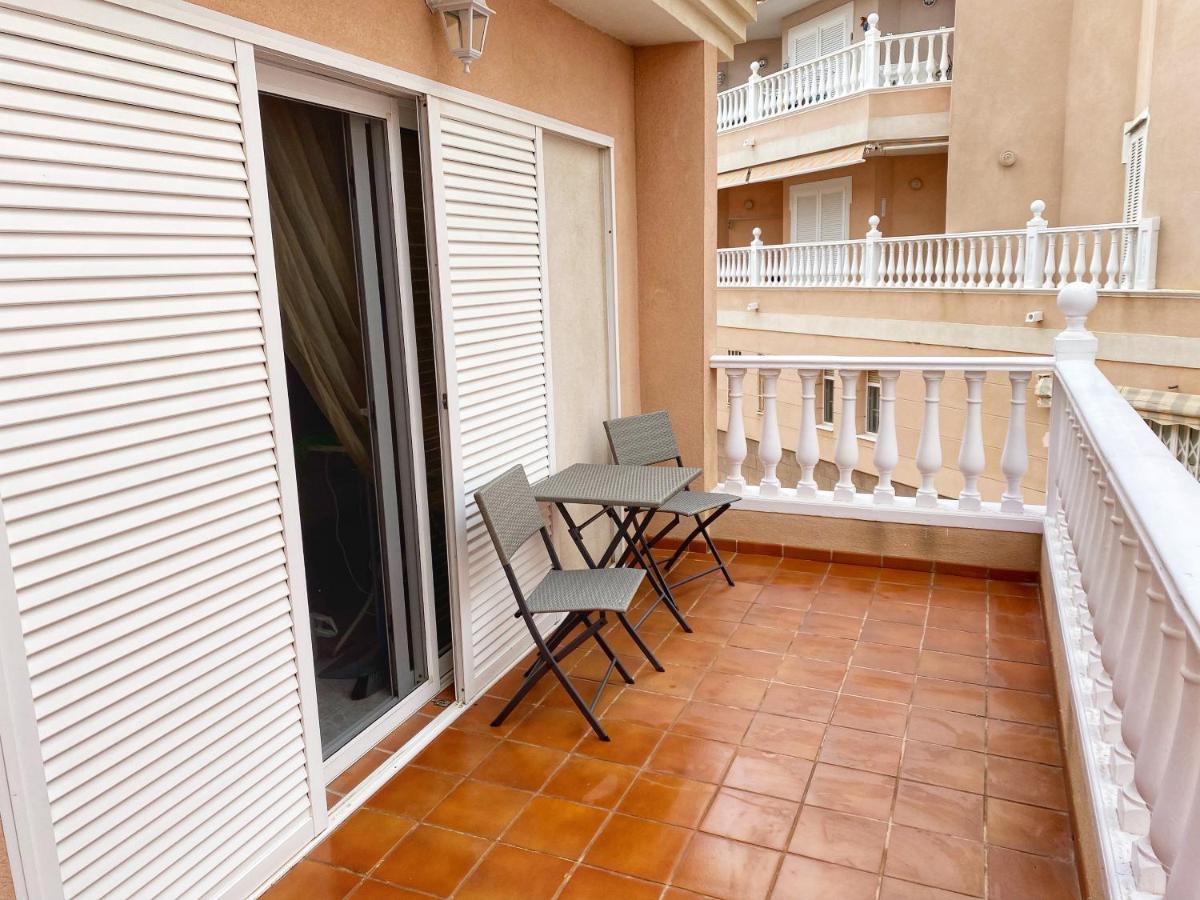 Hugo'S Holiday Apartment In Costa Del Silencio Arona  Exteriör bild